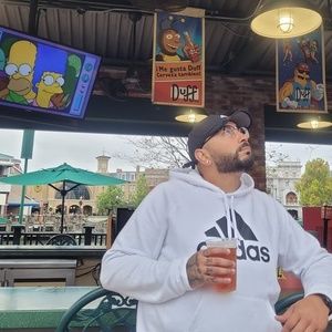 Meet your Posher, Jorge